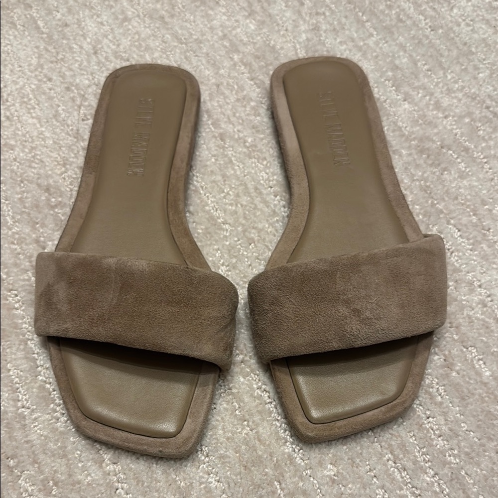 Steve Madden Taupe Slide Sandals
